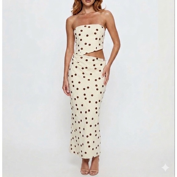 Princess Polly Dresses & Skirts - Princess Polly Polka Dot Jasira Strapless Lace Up Cut Out Maxi Ivory Brown 10